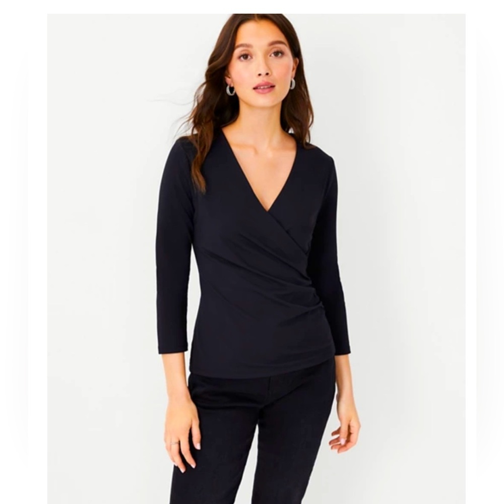 NWT Ann Taylor Top. Size Small